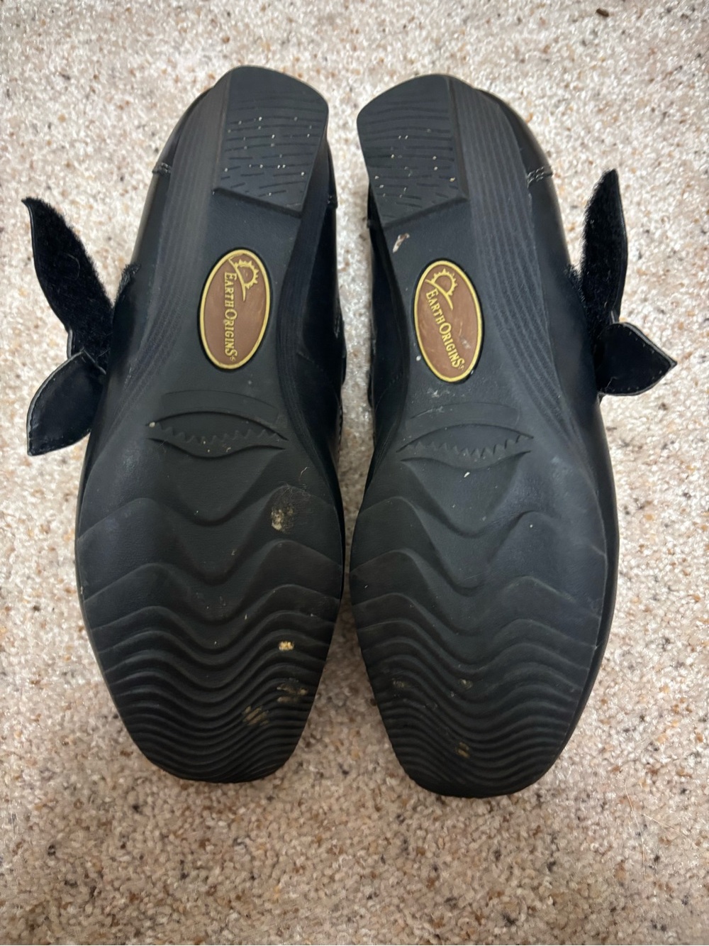 Earth Origins Black Mary Jane Dress Shoes with Hook Strap - Picture 3 of 3